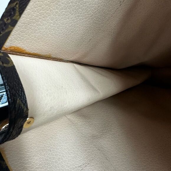 Louis Vuitton Vintage Monogram Sac Plat Tote Bag - Picture 4 of 16